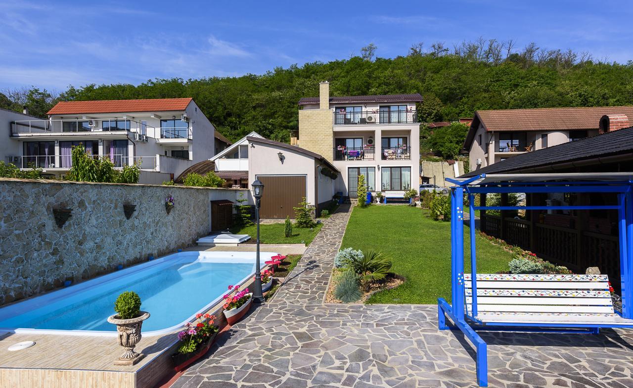 Casa Andrei Hotel Orşova Eksteriør billede