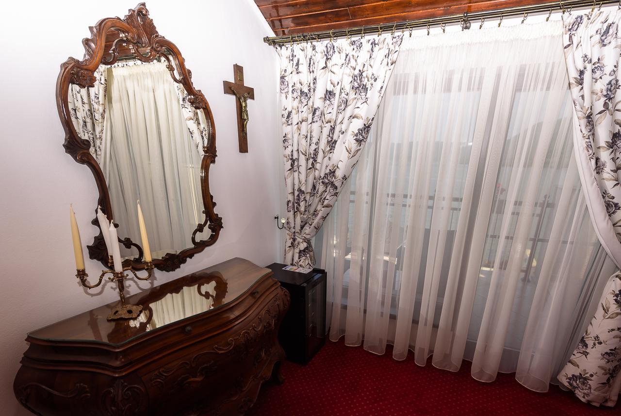 Casa Andrei Hotel Orşova Eksteriør billede