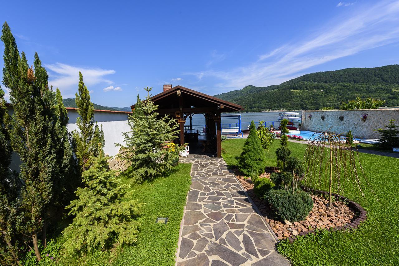 Casa Andrei Hotel Orşova Eksteriør billede