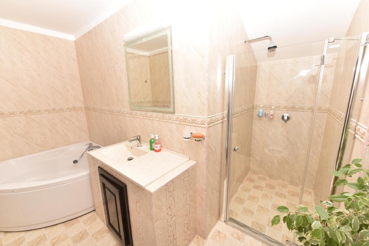 Casa Andrei Hotel Orşova Eksteriør billede