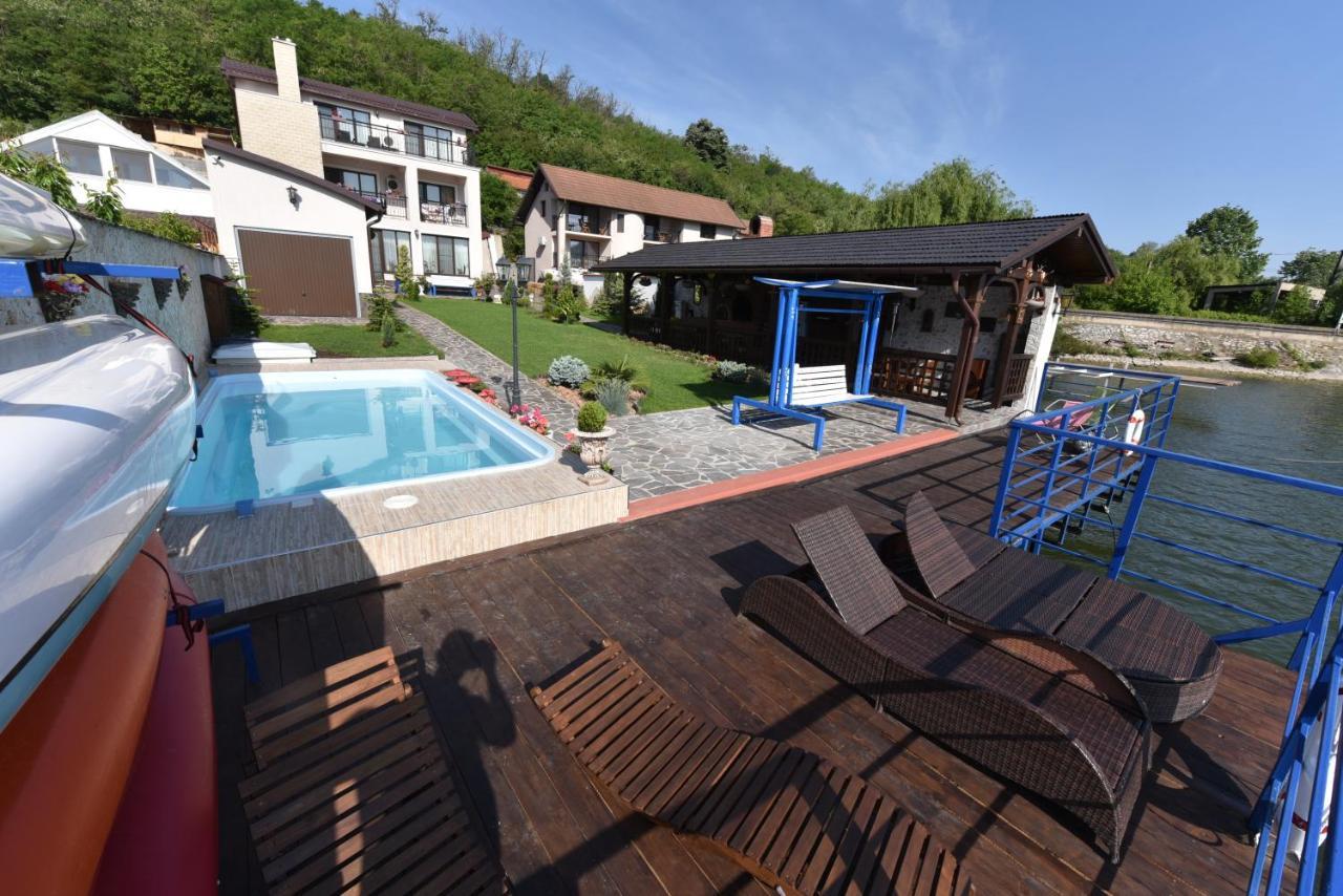 Casa Andrei Hotel Orşova Eksteriør billede